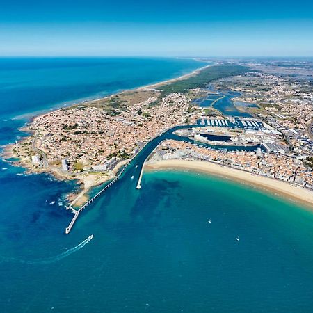 Appartement Moderne Au Centre-Ville, 150M Plage, Wifi, Confort Ideal Pour Familles - Fr-1-92-876 レ・サ​​ーブル・ドロンヌ エクステリア 写真