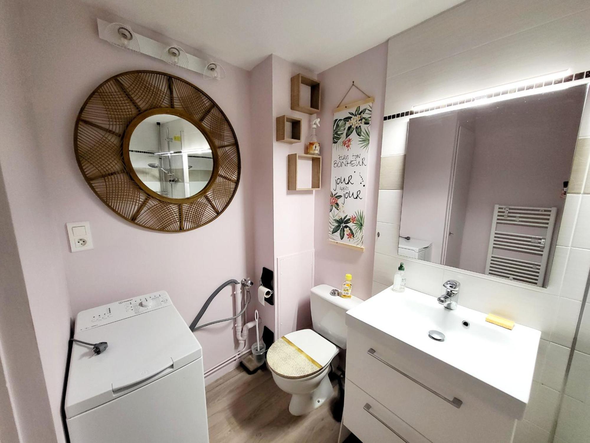 Appartement Moderne Au Centre-Ville, 150M Plage, Wifi, Confort Ideal Pour Familles - Fr-1-92-876 レ・サ​​ーブル・ドロンヌ エクステリア 写真