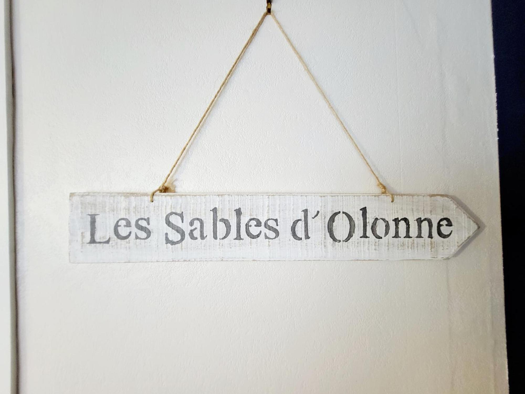 Appartement Moderne Au Centre-Ville, 150M Plage, Wifi, Confort Ideal Pour Familles - Fr-1-92-876 レ・サ​​ーブル・ドロンヌ エクステリア 写真